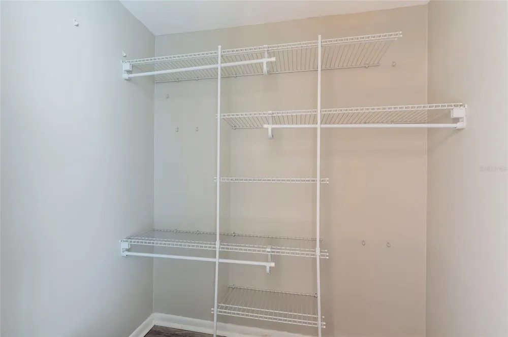735 S VILLAGE DRIVE #206 St Petersburg, FL 33716