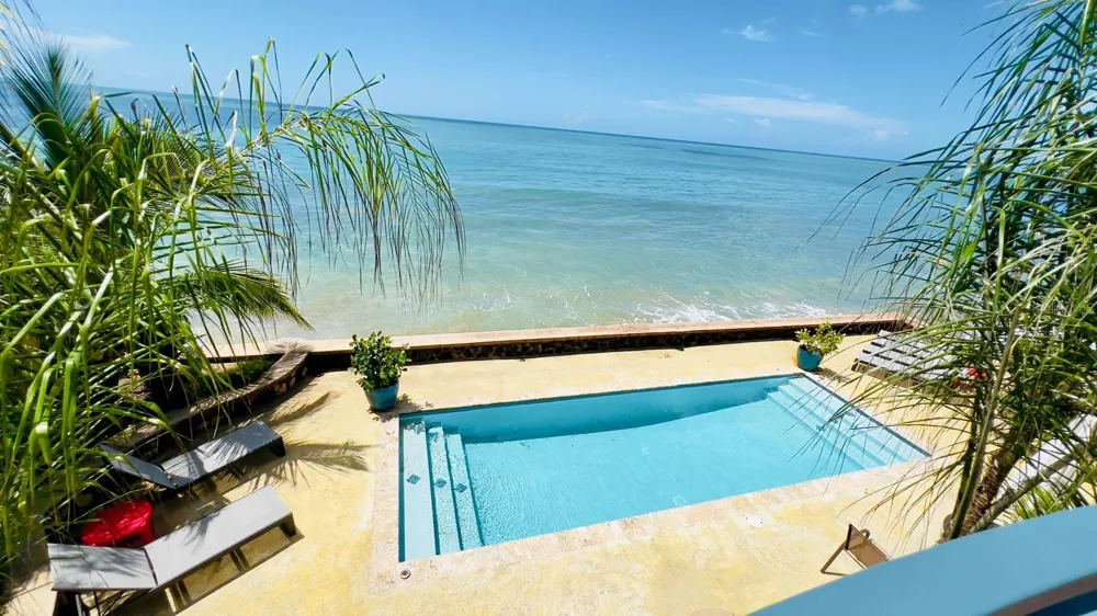 13 CARR 429 Rincon, PR 00677
