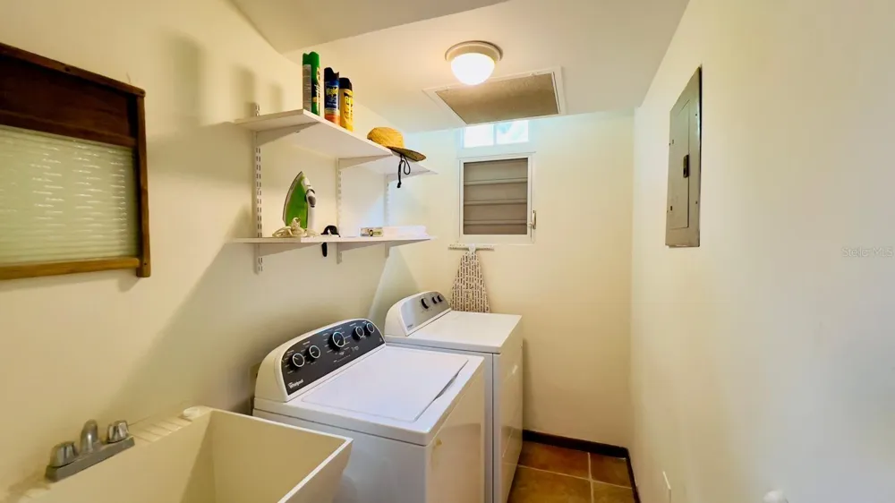 13 CARR 429 Rincon, PR 00677