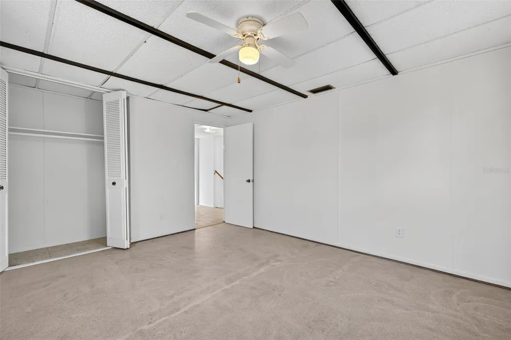 6345 LOST TRAIL Holiday, FL 34690