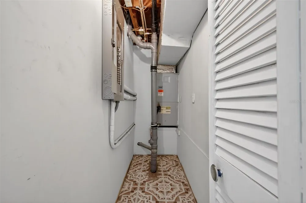 6345 LOST TRAIL Holiday, FL 34690
