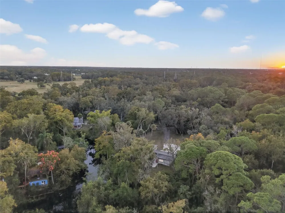 6345 LOST TRAIL Holiday, FL 34690