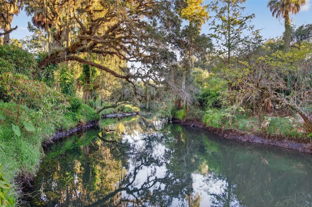 6345 LOST TRAIL Holiday, FL 34690