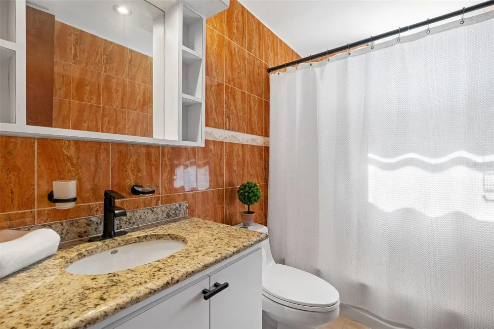 Villas de COSTA DORADA #H3 Dorado, PR 00646