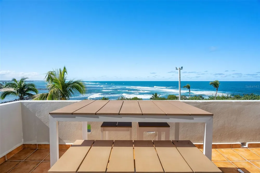 Villas de COSTA DORADA #H3 Dorado, PR 00646