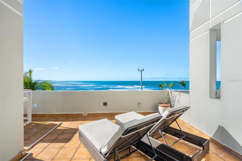 Villas de COSTA DORADA #H3 Dorado, PR 00646