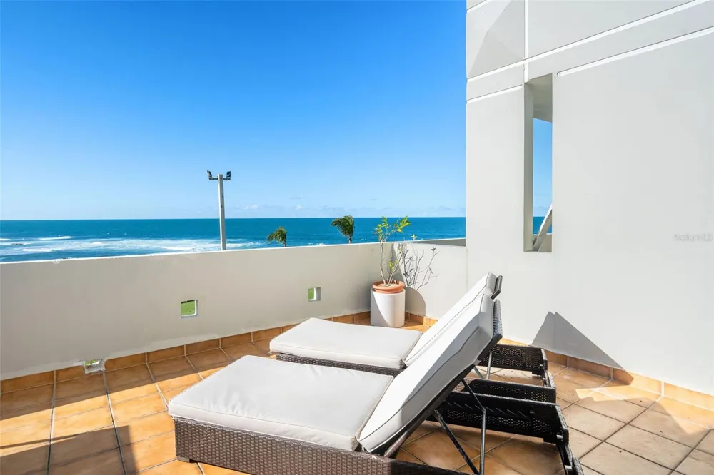 Villas de COSTA DORADA #H3 Dorado, PR 00646