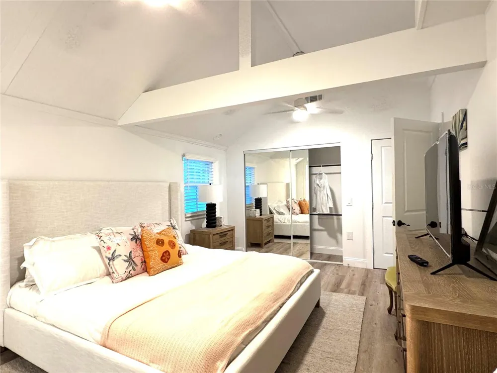 701 BROADWAY STREET Longboat Key, FL 34228