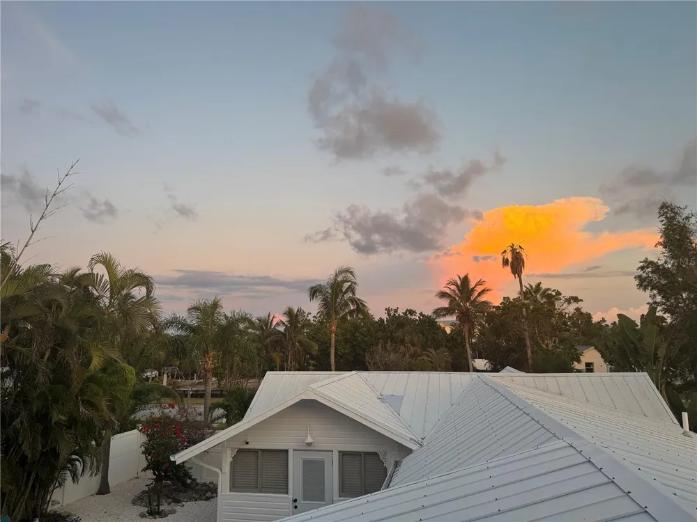 701 BROADWAY STREET Longboat Key, FL 34228