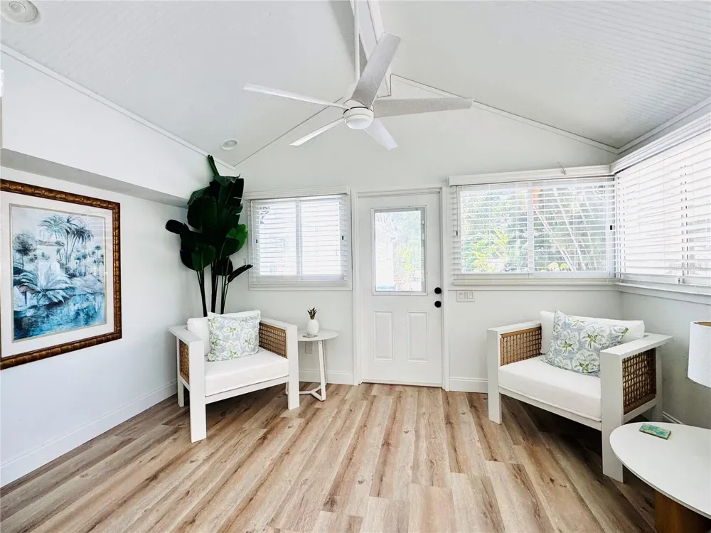 701 BROADWAY STREET Longboat Key, FL 34228