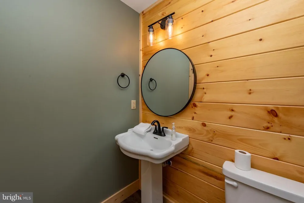 110 WISP ADVENTURE ROAD Mc Henry, MD 21541