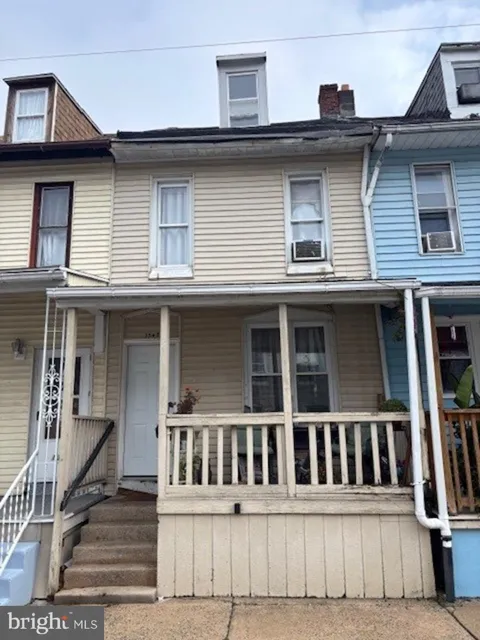 1347 MULBERRY STREET
