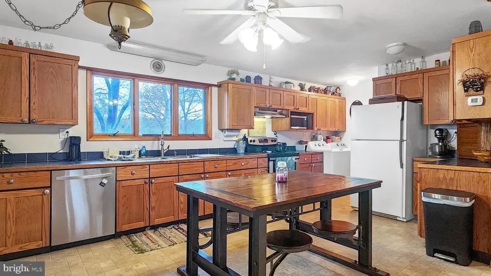 26355 MOUNT NEBO ROAD Onancock, VA 23417