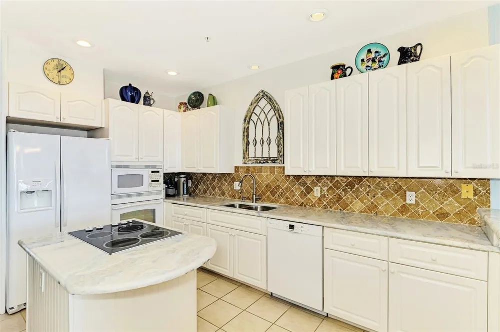 4410 WARREN AVENUE #504 Port Charlotte, FL 33953