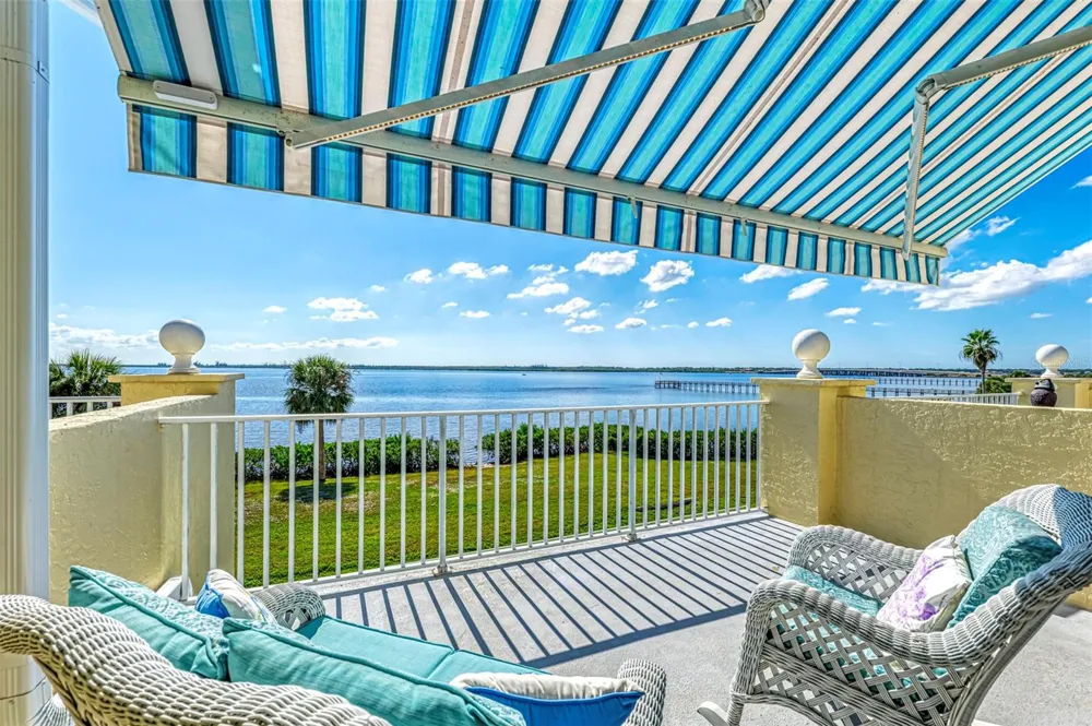 4410 WARREN AVENUE #504 Port Charlotte, FL 33953