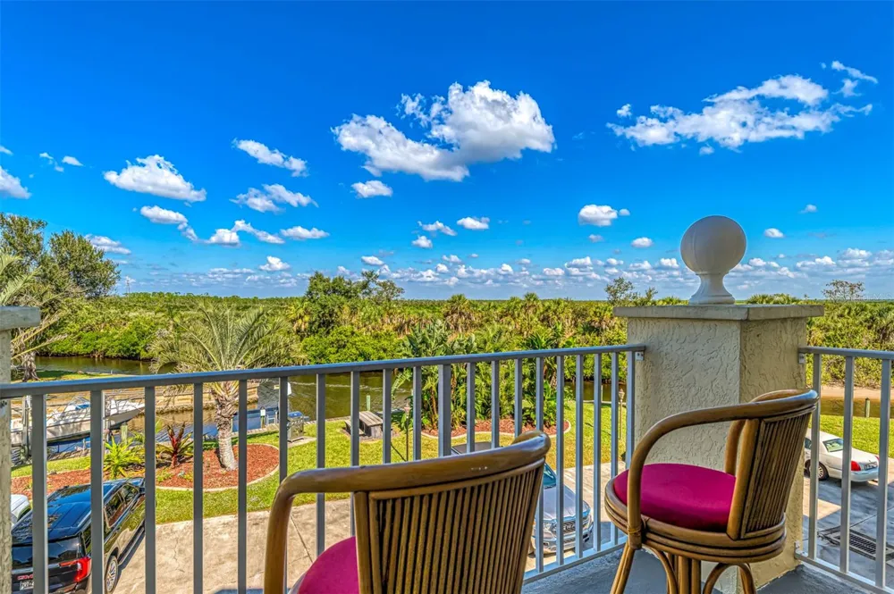 4410 WARREN AVENUE #504 Port Charlotte, FL 33953