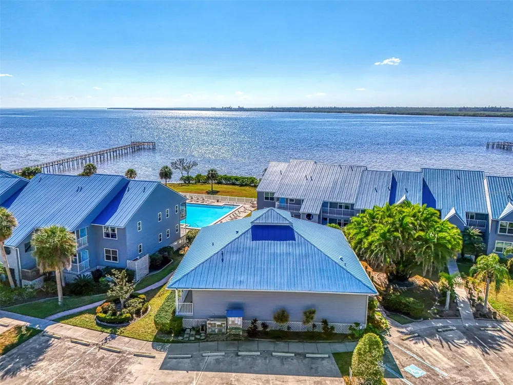 4410 WARREN AVENUE #504 Port Charlotte, FL 33953