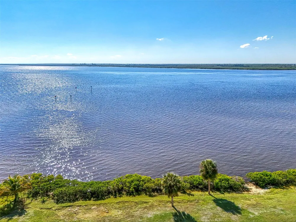 4410 WARREN AVENUE #504 Port Charlotte, FL 33953