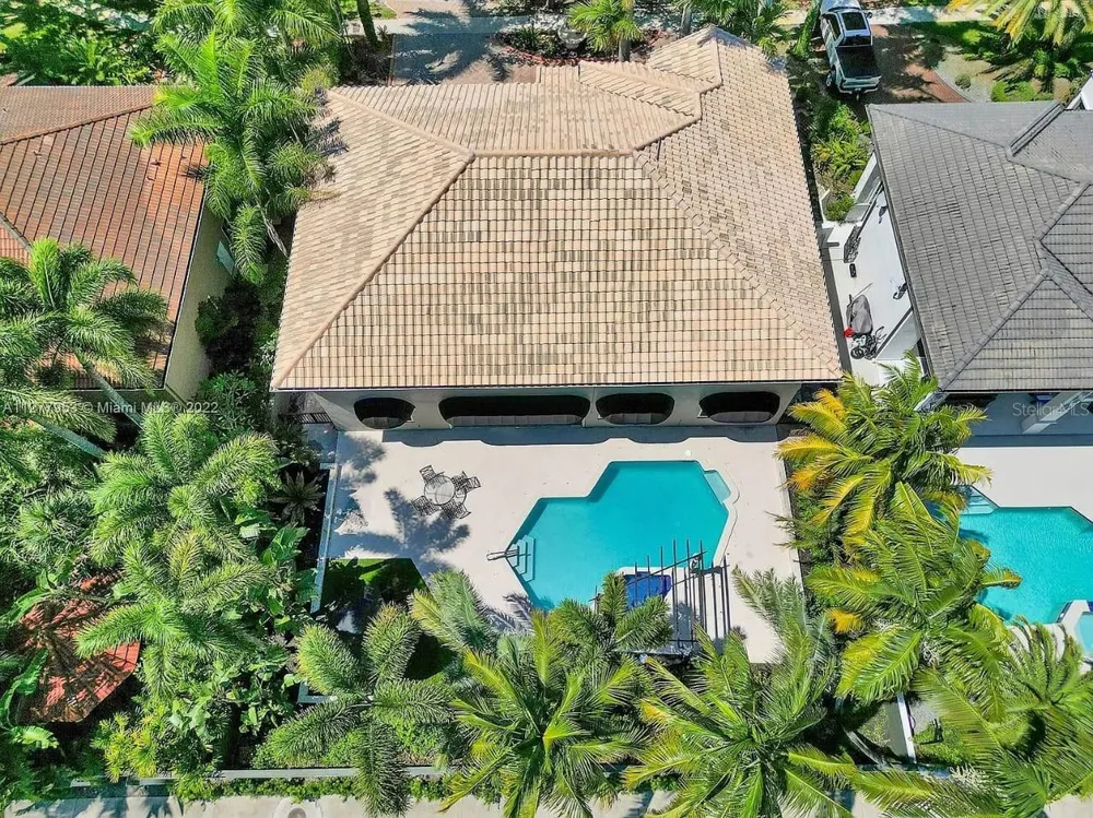 15945 NW 82ND COURT Miami Lakes, FL 33016