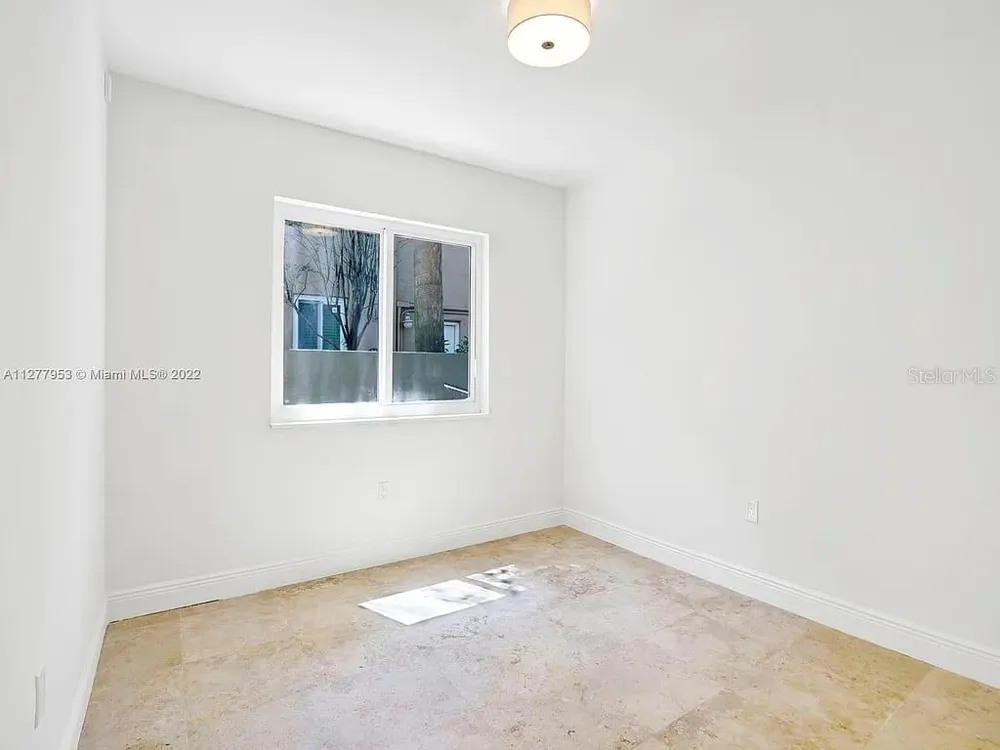 15945 NW 82ND COURT Miami Lakes, FL 33016