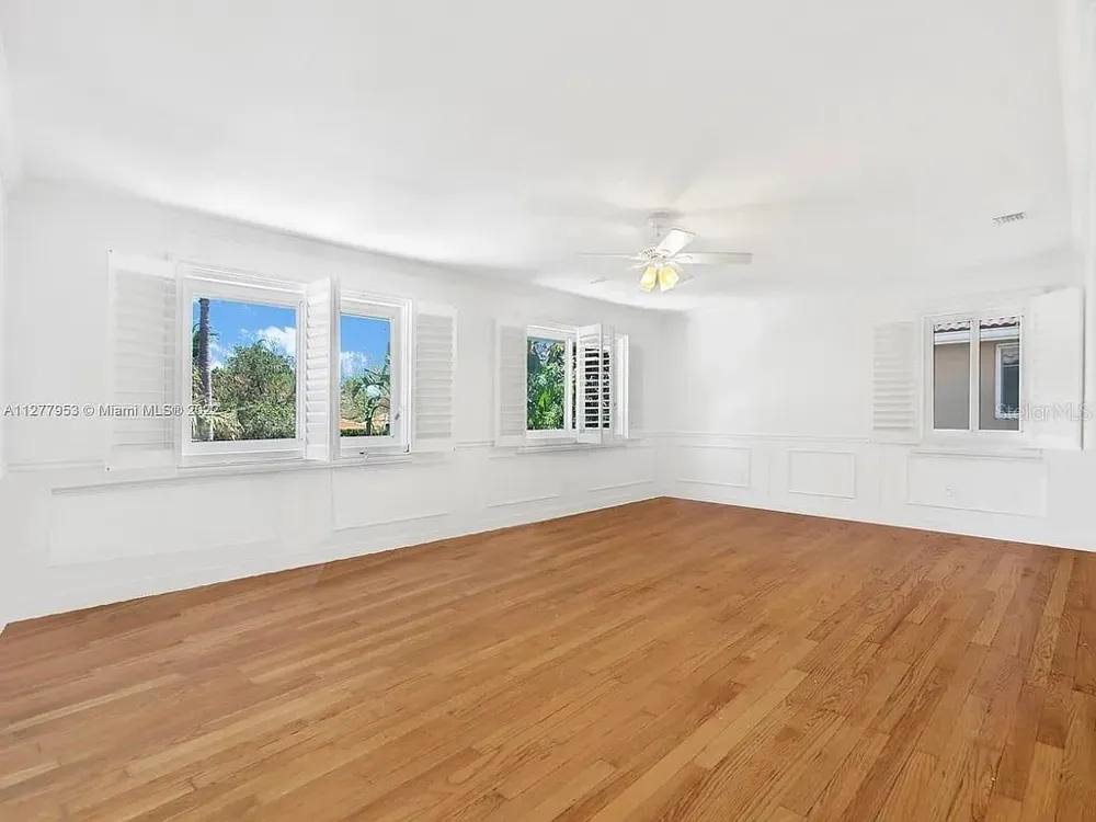 15945 NW 82ND COURT Miami Lakes, FL 33016