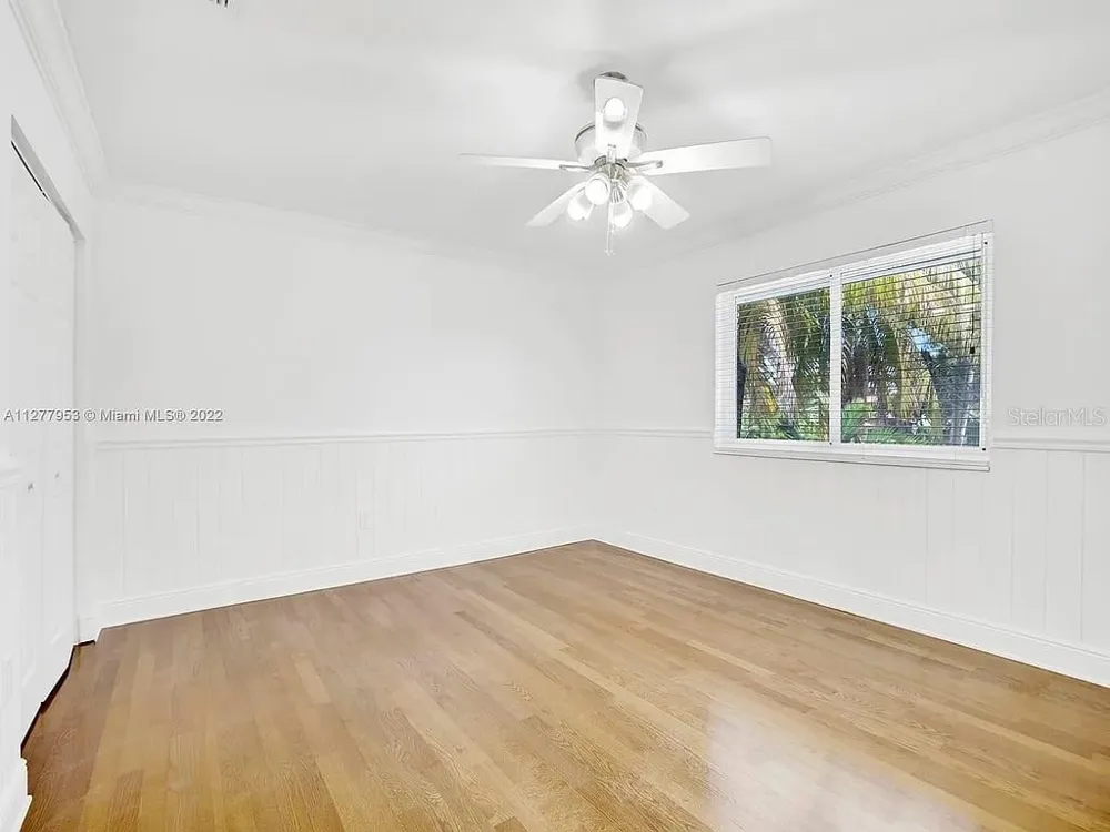 15945 NW 82ND COURT Miami Lakes, FL 33016
