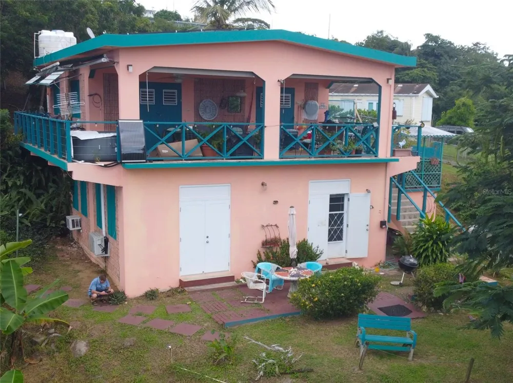 15 BIRD'S NEST STUDIOS Vieques, PR 00765