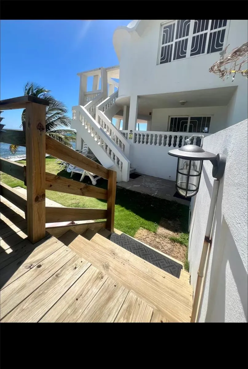 CARR. #3 BEACH HOUSE GUARDARRAYA Patillas, PR 00723