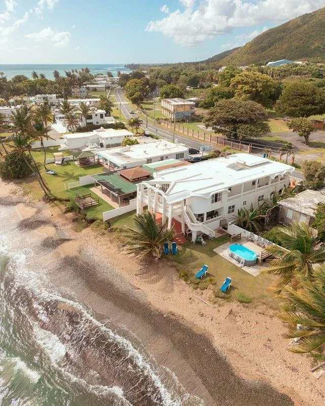 CARR. #3 BEACH HOUSE GUARDARRAYA Patillas, PR 00723