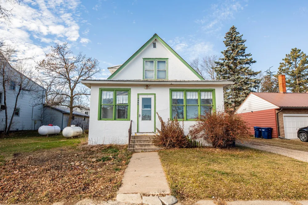 608 Ash Street Lisbon, ND 58054