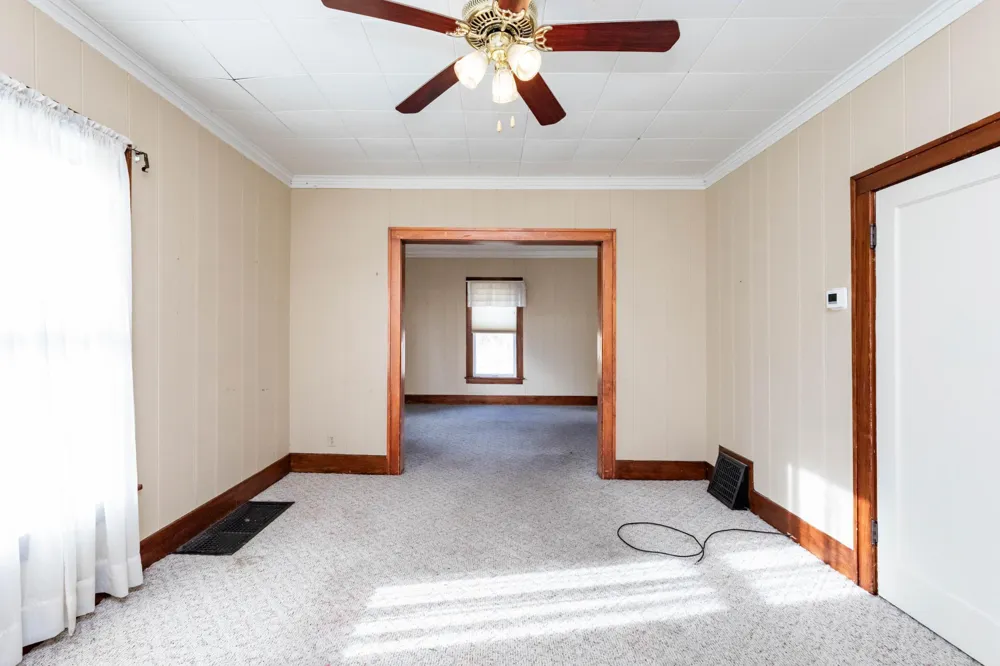 608 Ash Street Lisbon, ND 58054