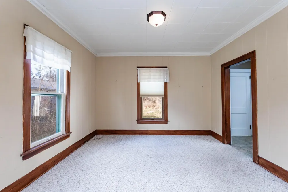 608 Ash Street Lisbon, ND 58054