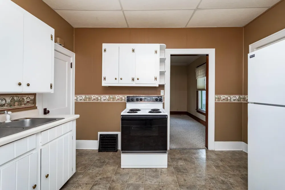 608 Ash Street Lisbon, ND 58054