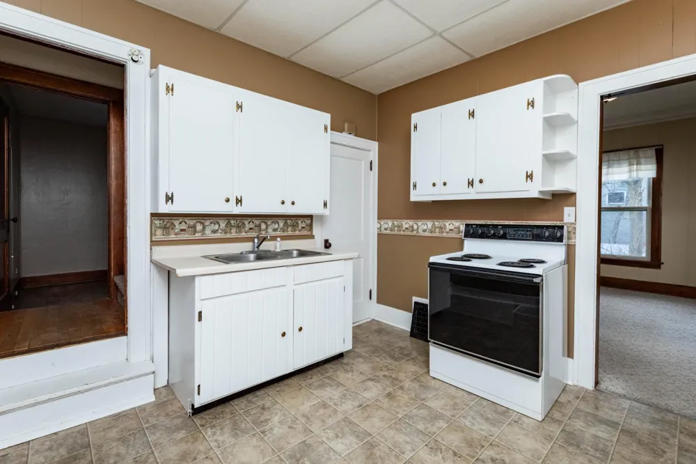 608 Ash Street Lisbon, ND 58054
