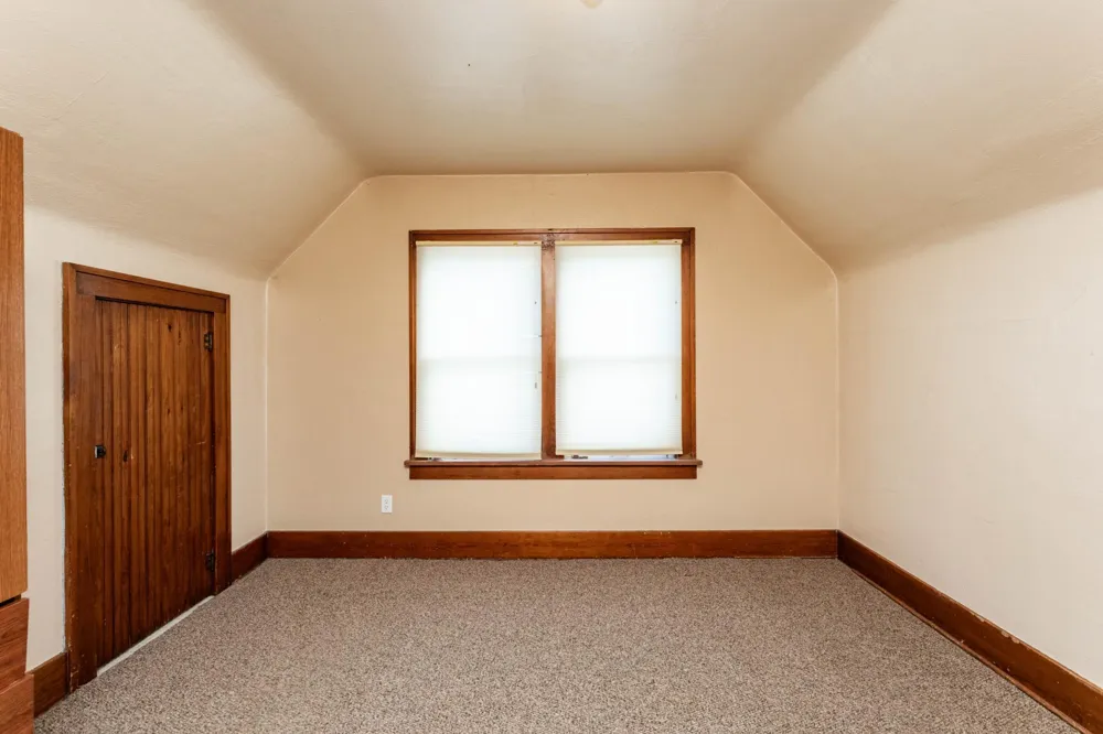 608 Ash Street Lisbon, ND 58054