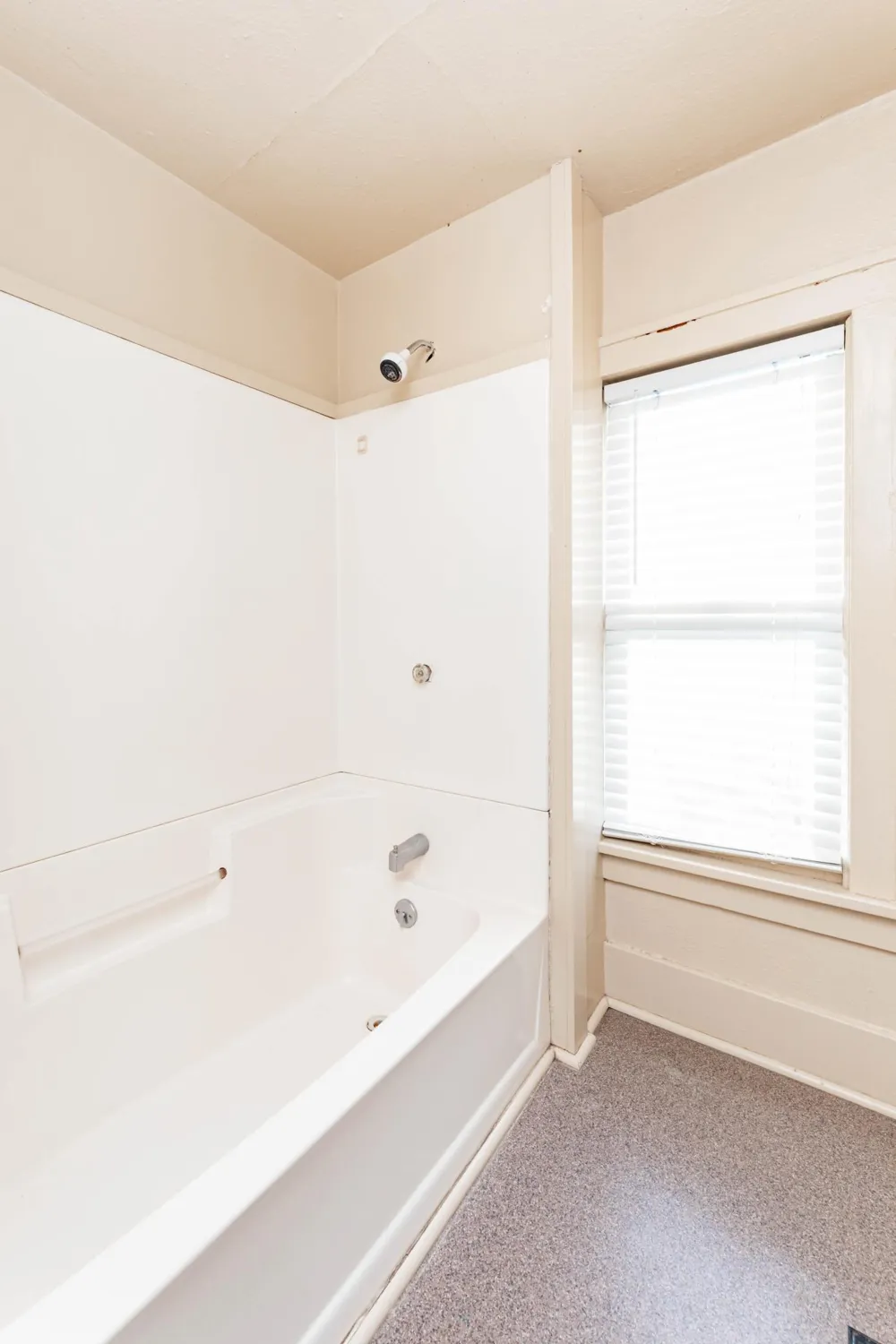 608 Ash Street Lisbon, ND 58054
