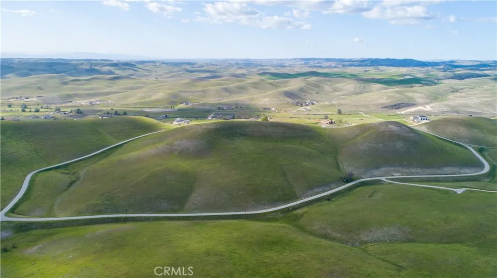 Douglas Rd. (Lot 43) San Miguel, CA 93451