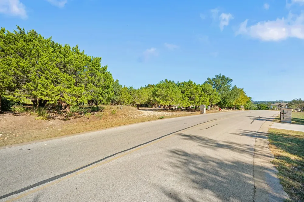 19043 Venture Drive Point Venture, TX 78645