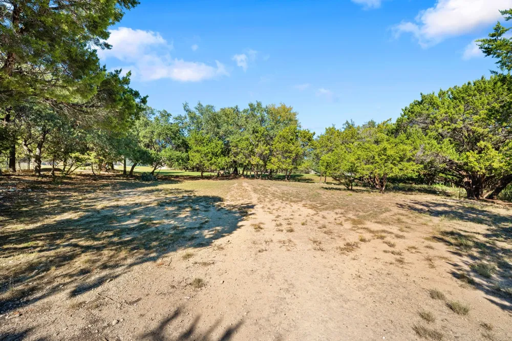 19043 Venture Drive Point Venture, TX 78645