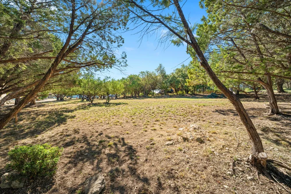 19043 Venture Drive Point Venture, TX 78645