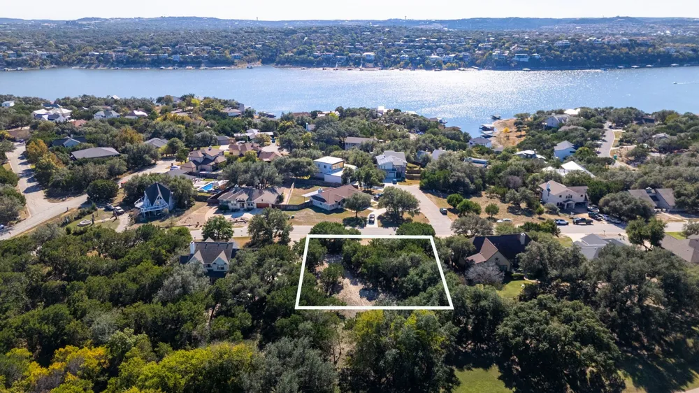 19043 Venture Drive Point Venture, TX 78645