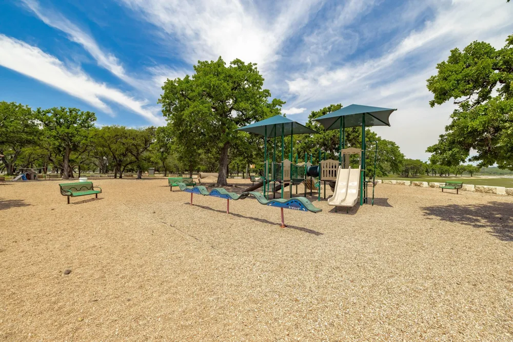 19043 Venture Drive Point Venture, TX 78645