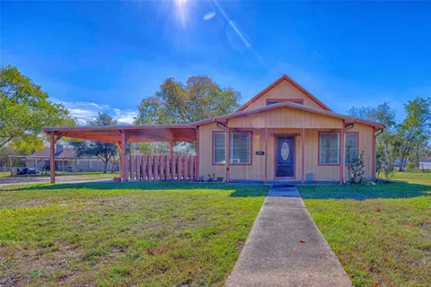 602 E Post Office Street
