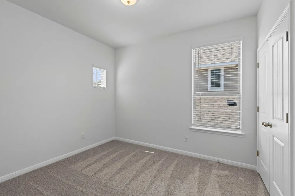 2208 Cornfield Drive Pflugerville, TX 78660