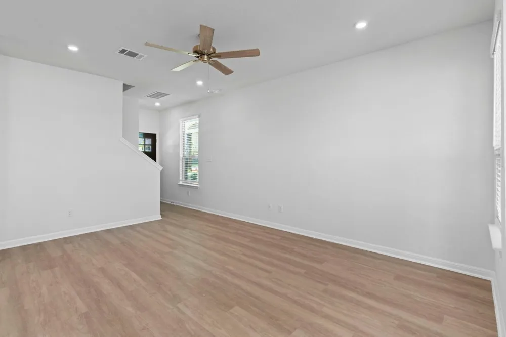 2208 Cornfield Drive Pflugerville, TX 78660