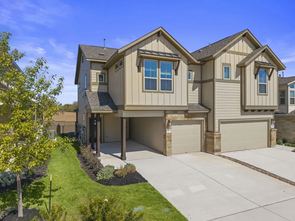2208 Cornfield Drive Pflugerville, TX 78660