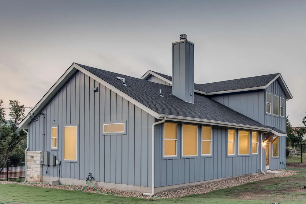 21907 Shotts Drive Spicewood, TX 78669