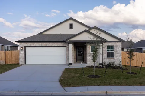 3725 Pin Oak Hills