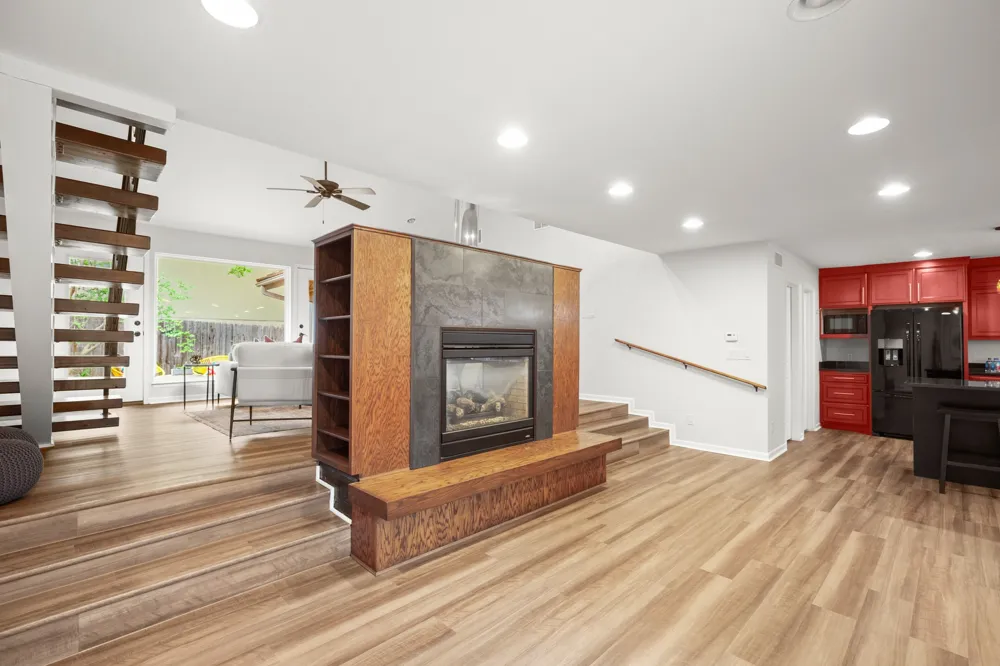 4116 Creek Ledge #108 Austin, TX 78731