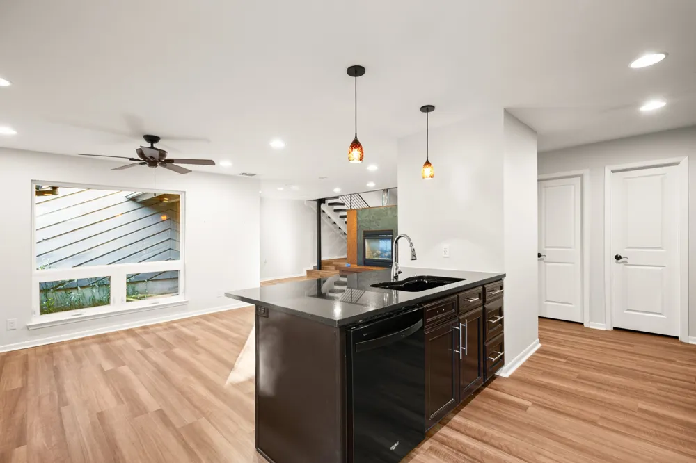 4116 Creek Ledge #108 Austin, TX 78731